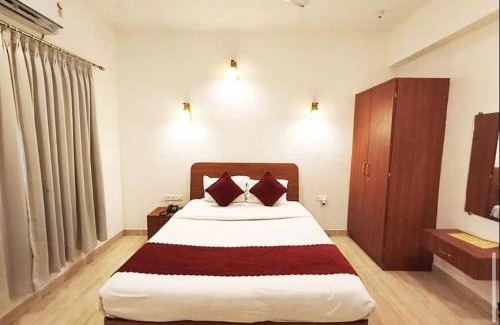 Lonavala Hotel | Hotel Sandesh Palace Lonavala