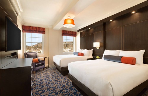 Saranac Lake Hotel | Hotel Saranac Curio Collection By Hilton