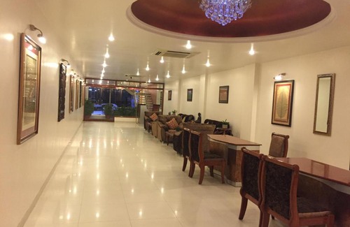Bhopal Hotel | Hotel Sarthak