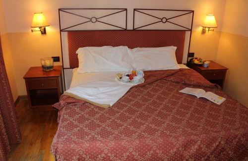 Poggiarello Hotel | Hotel Semifonte