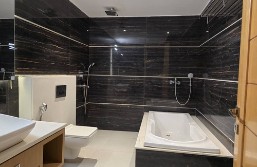 Shahjahanpur Hotel | HOTEL SHEMRON