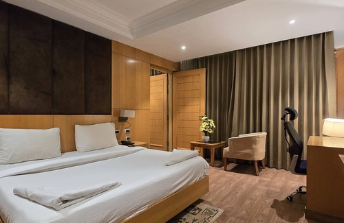 Shahjahanpur Hotel | HOTEL SHEMRON