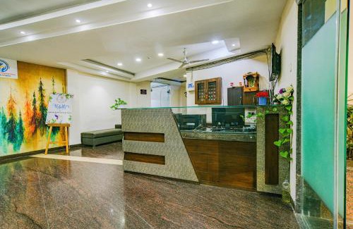 Rau Hotel | Hotel Shri Ramkrishna Bagh Palace