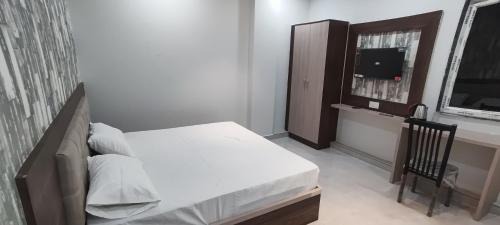 Varanasi Hotel | Hotel Shri Vishwanath