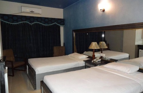 Saddar Town Hotel | Hotel Sky Tower