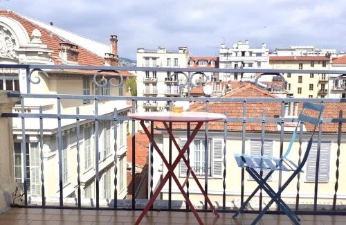 Carre d'Or Hotel | Hotel Solara