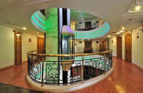 Panchkula Urban Estate Hotel | Hotel Solitaire Chandigarh - 10 Mins from Railway Station