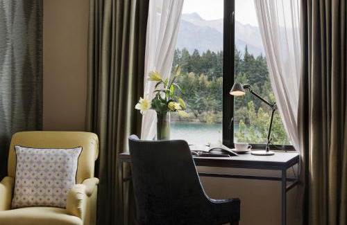 Queenstown Hotel | Hotel St Moritz, Queenstown - MGallery Collection