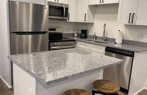 Gulfport House | Hotel Style House in Gulfport