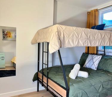 Bergen House | Hotel-Style, No Host, Professionally Managed ID280