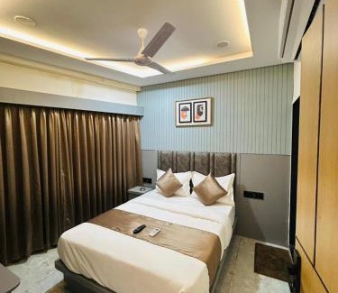 Naranpura Hotel | Hotel sun town