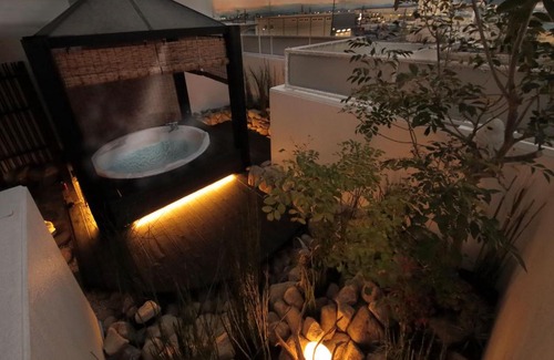 Ginan Hotel | HOTEL SWEET SEASON-L