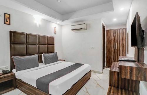 Mahipalpur Hotel | Hotel The Montana Suites