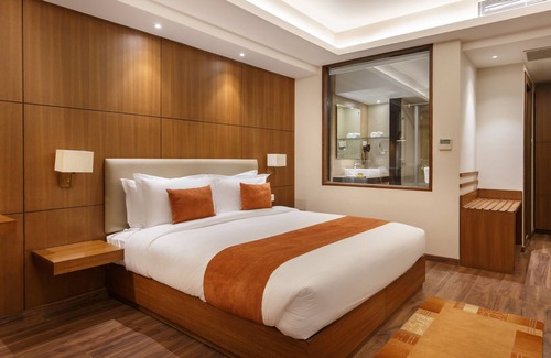 Thamel Hotel | Hotel Thrive, A Tropical Courtyard