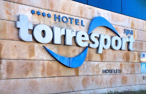 Torrelavega Hotel | Hotel Torresport