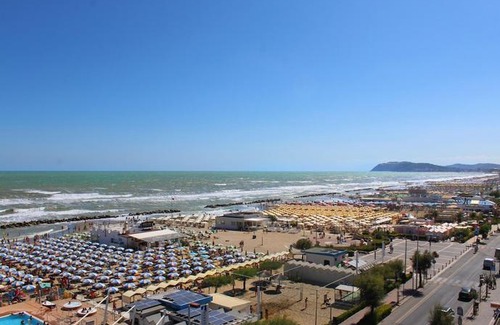 Misano Adriatico Hotel | Hotel Touring Misano Adriatico