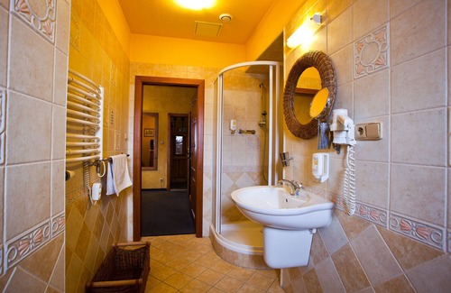 Karlovy Vary Hotel | Hotel U Šimla