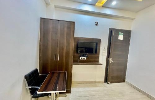 Taj Ganj House | Hotel Urban Home Stay Near Taj mahal
