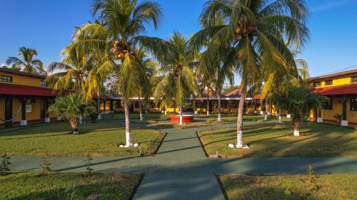 Monterrico Hotel | HOTEL UTZTZABA