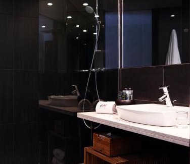 Esquerra de l'Eixample Hotel | Hotel Villa Emilia