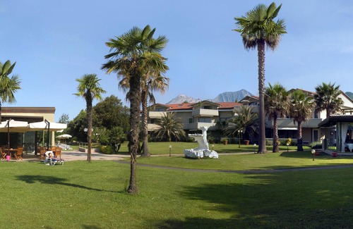 Cinquale House | Hotel Villa Undulna - Terme della Versilia
