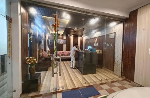 Tapovan Hotel | Hotel Vishla Palace IN "Unit of SA Brothers Services"