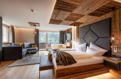 Fuegenberg Hotel | Hotel Waldfriede - Der Logenplatz im Zillertal