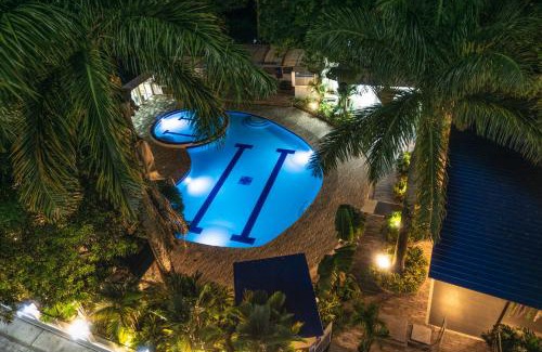 Acacias Hotel | Hotel Wayra Club