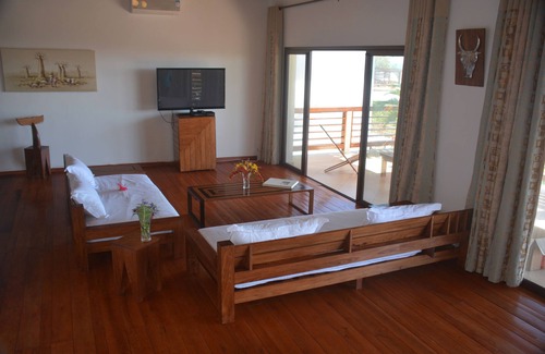 Ambondrona Hotel | Hotel with comfortable rooms and terrace with beautiful sea view