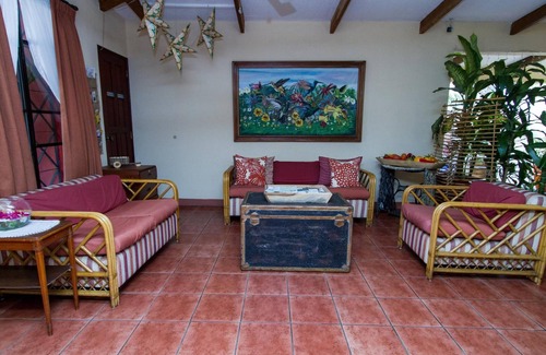 Managua Hotel | Hotel y Desayuno Colibri