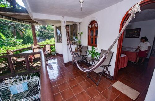 San Felipe de Lara Hotel | Hotel y Restaurante La Cabaña el Viajero