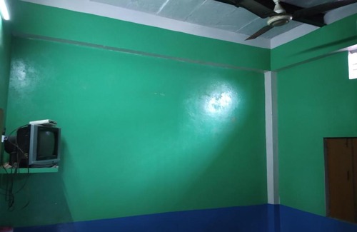 Varanasi Hotel | Hotel Yatri Niwas