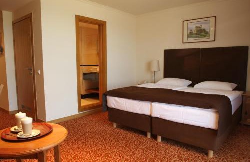 Bobolice Hotel | Hotel Zamek Bobolice