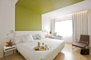 Hortaleza Hotel | Hotel Zentral Castellana Norte