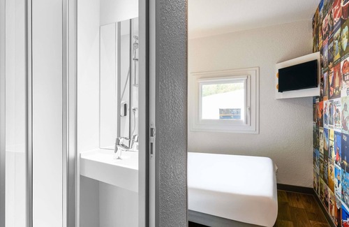 Chilly-Mazarin Hotel | hotelF1 Chilly-Mazarin Les Champarts