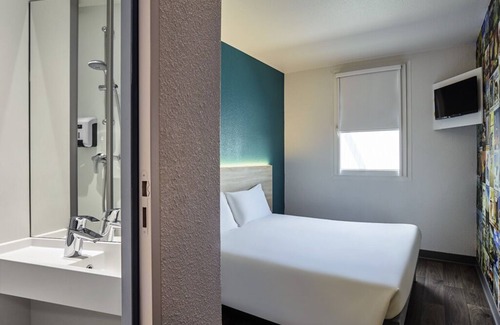Roquebrune-sur-Argens Hotel | hotelF1 Fréjus Roquebrune-sur-Argens (Hôtel rénové)