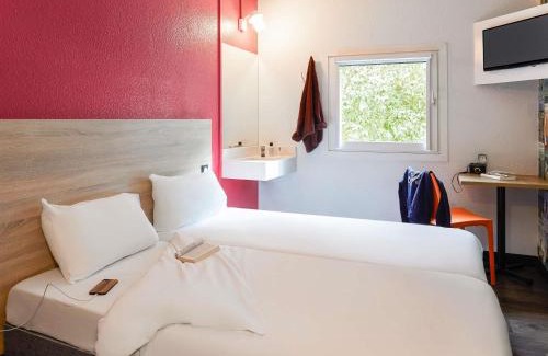 11th Arrondissement Hotel | hotelF1 Marseille EST