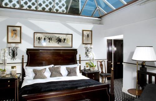 Westminster Hotel | Hotels In London With Laundry, Sports/Activities, Fireplace/Heating