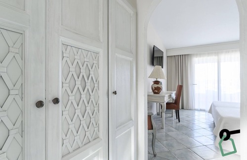 Porto Cervo Hotel | Hotiday Room Collection - Porto Cervo