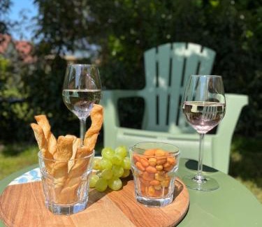 Ewijk House | Hottub cottage deluxe, BBQ, 6p aan meer Gelderland