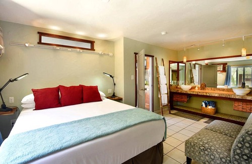 Laie House | House ∙ 1 bedroom ∙ 2 guests
