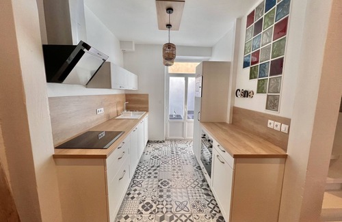 Quartier du Casino House | House 100 metres from the beach and shops