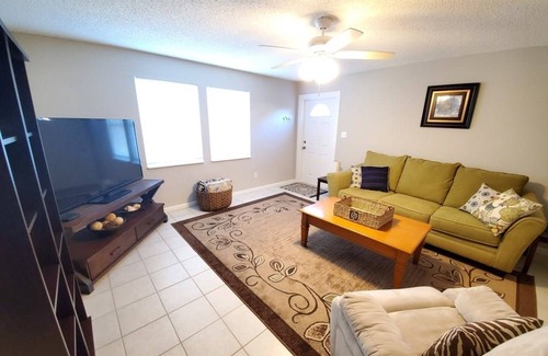 Crescent Beach House | House ∙ 2 bedrooms ∙ 6 guests