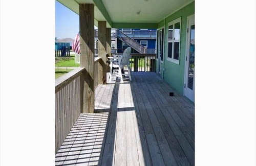 Port Bolivar House | House ∙ 2 bedrooms ∙ 4 guests