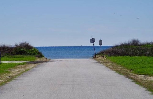 Port Bolivar House | House ∙ 2 bedrooms ∙ 4 guests