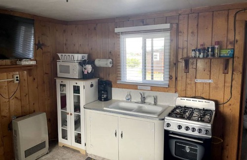 South Fork House | House ∙ 2 bedrooms ∙ 5 guests