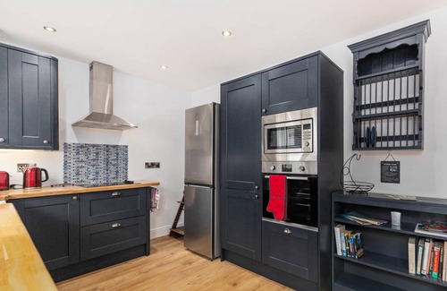 Kilgetty House | House ∙ 3 bedrooms ∙ 5 guests
