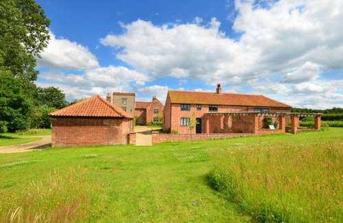 Melton Constable House | House ∙ 3 bedrooms ∙ 6 guests