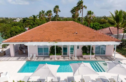 Discovery Bay House | House ∙ 5 bedrooms ∙ 10 guests