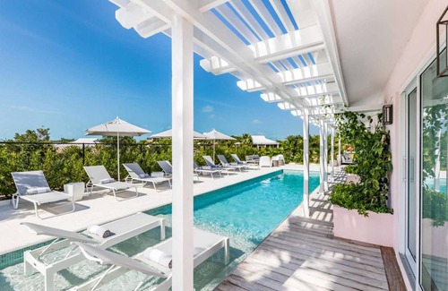 Discovery Bay House | House ∙ 5 bedrooms ∙ 10 guests